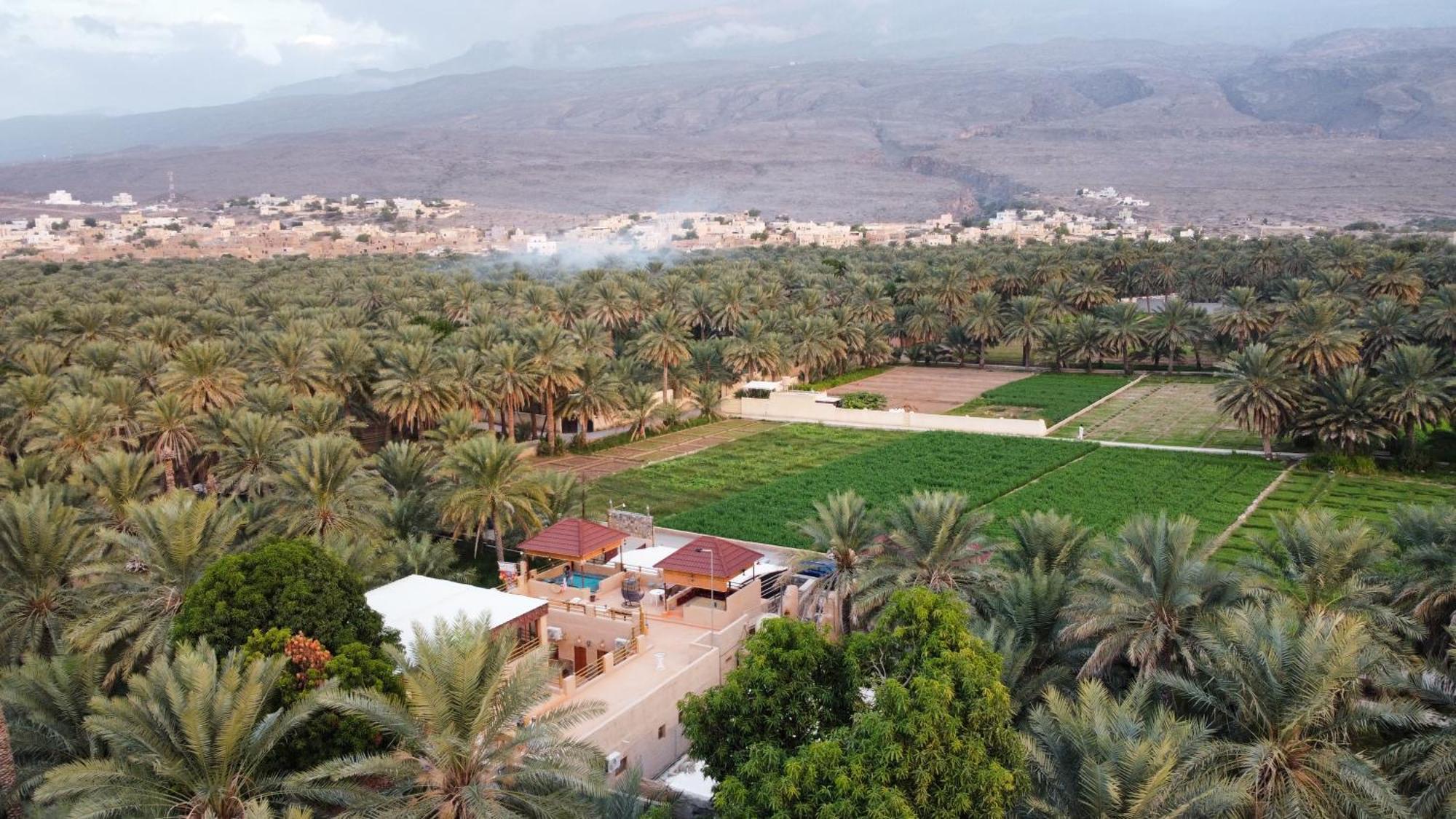 بيت نُزل السلام Bait Salam Inn Al Ḩamrāʼ Eksteriør bilde