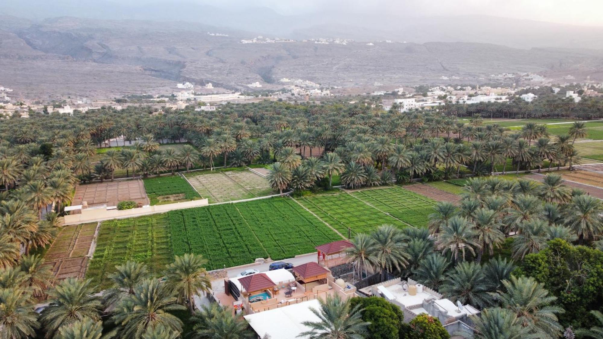 بيت نُزل السلام Bait Salam Inn Al Ḩamrāʼ Eksteriør bilde