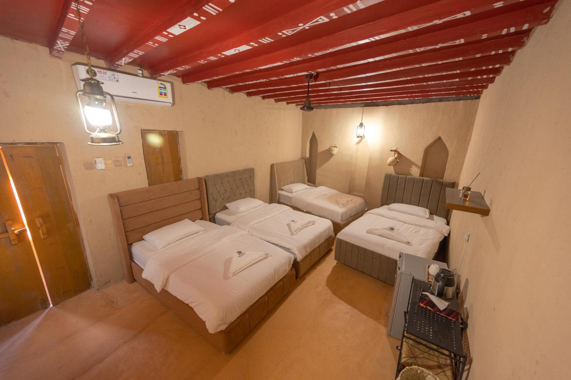 بيت نُزل السلام Bait Salam Inn Al Ḩamrāʼ Eksteriør bilde