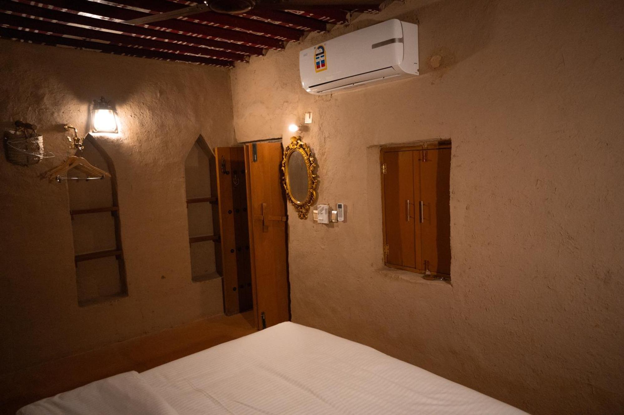 بيت نُزل السلام Bait Salam Inn Al Ḩamrāʼ Eksteriør bilde